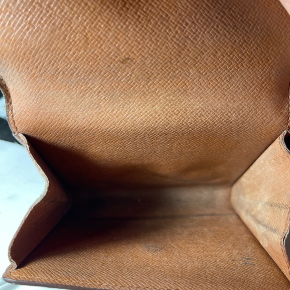 Used Louis Vuitton monogram wallet - Picture 4 of 8